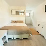 Dom Wiejska 39 A 홈스테이 *