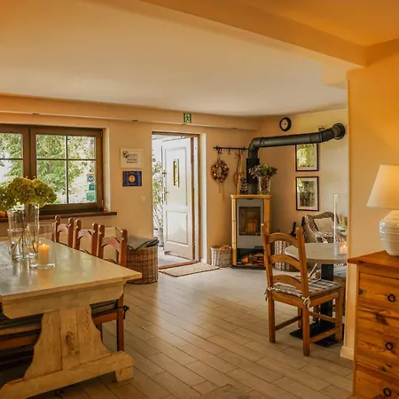 Dom Wiejska 39 A Homestay *